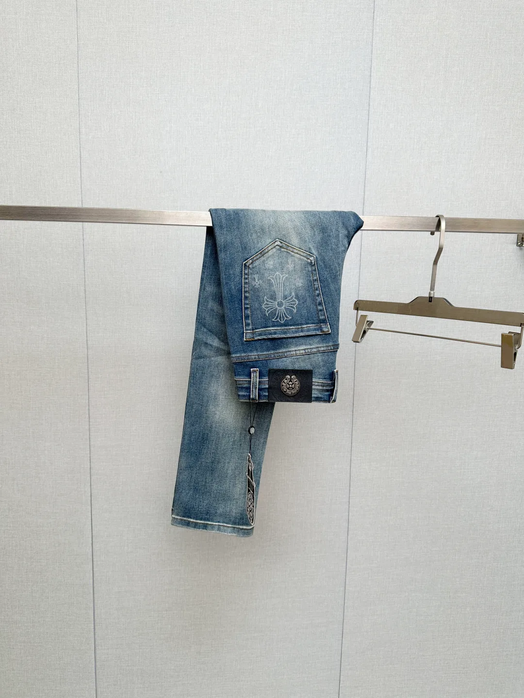 ， ， Classic LOGO ， ！ 。 ， ， ， 。Sizes:29-38